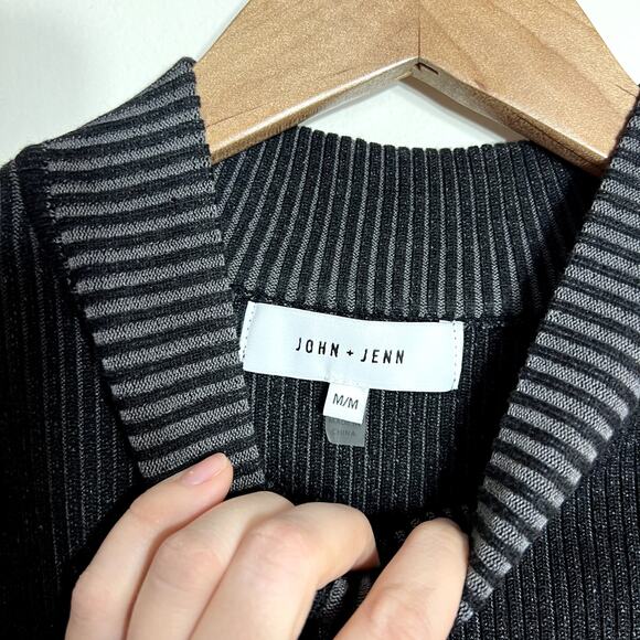 John + Jenn Black Short Sleeve Sweater - Picture 2 of 4